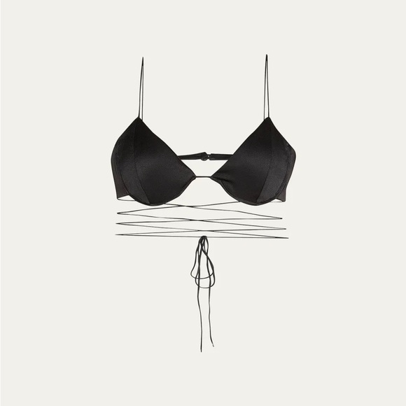 ALEX PERRY
Wrapped Satin Crepe Keyhole Bralette - Picture 3 of 7